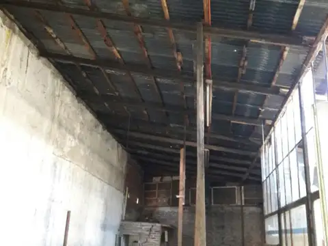 Galpon en Venta 24  mts Fondo