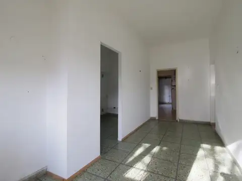 Venta Casa 3 ambientes c/ cochera- Ituzaingo-ACEPTA PERMUTA- APTO CREDITO