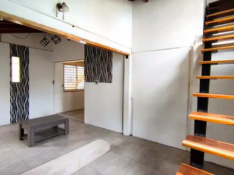 Depto Tipo Casa en Alquiler de 2 ambientes