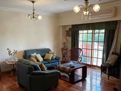 Departamento 4 ambientes con 3 baños