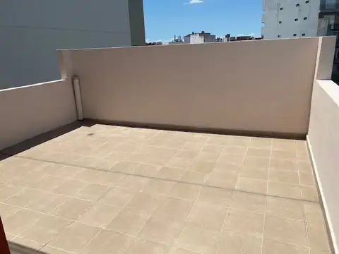 PISO 3 AMB CON TERRAZA Y BALCON TERRAZA PROPIOS