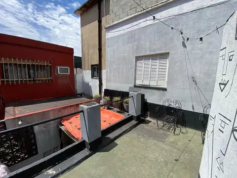 Depto Tipo Casa en Venta de 2 ambientes