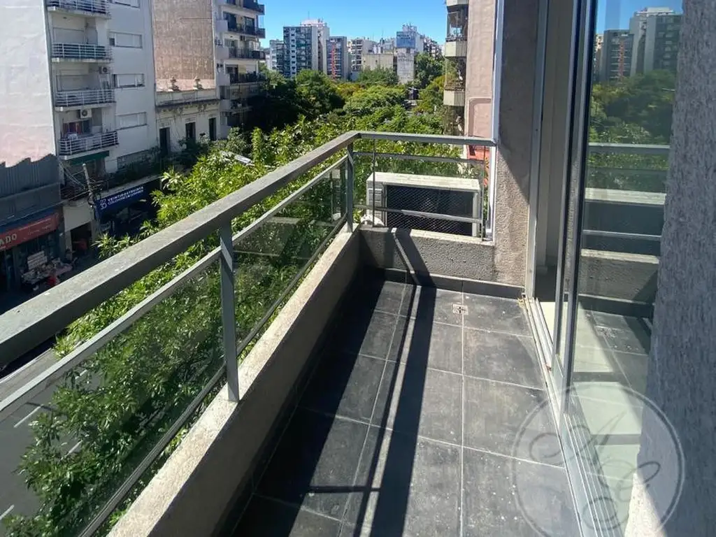 Av. Belgrano al 2900