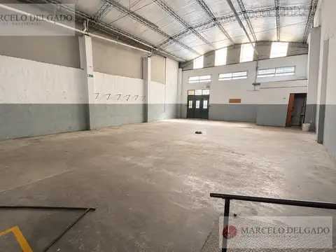 Galpón en Alquiler en Barracas, CABA