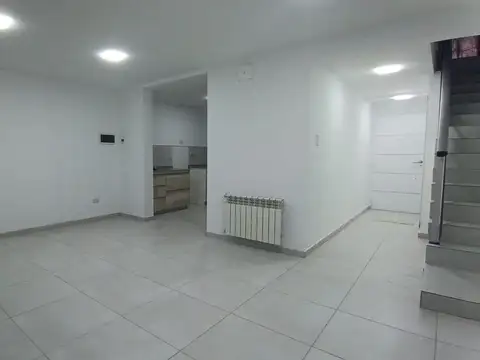 Casa en Alquiler en Plottier, $ 1.800.000