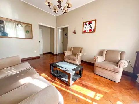 Leandro N. Alem 1700