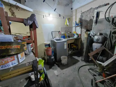 Depto Tipo Casa 2 ambientes con 1 baño