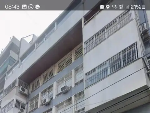 Cochera en venta - 16Mts2 - Flores Norte