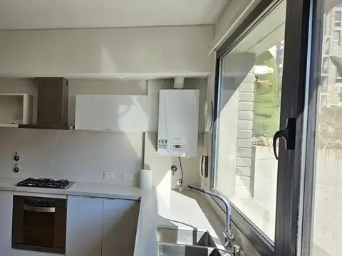 Departamento en Alquiler de 4 dormitorios