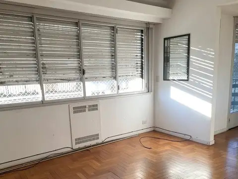Departamento en Alquiler en Recoleta, $ 820.000