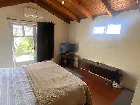 Depto Tipo Casa en Alquiler de 3 ambientes