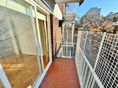 2 Ambientes con Balcon