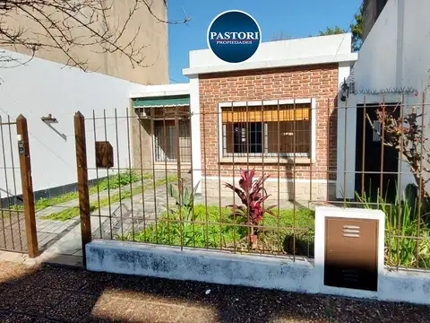 Estanislao del Campo 800