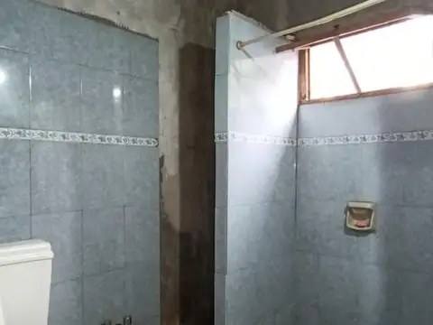 Casa 3 ambientes con 2 baños