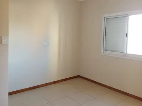 Departamento en Alquiler al Este