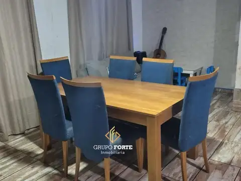 Casa 4 ambientes con 2 baños