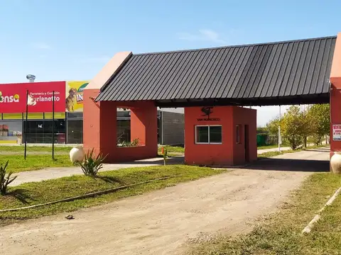 Terreno en Venta en Unquillo, Colón