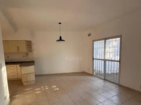 Departamento en Alquiler con 1 cocheras