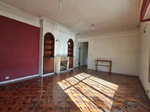 Depto Tipo Casa en Venta 70 años
