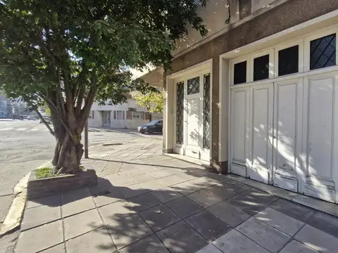 Depto Tipo Casa 7 ambientes con 2 baños