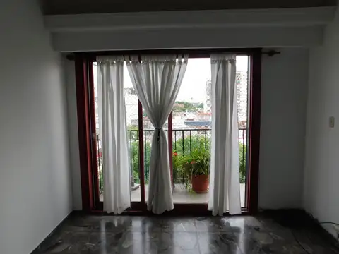 Caracas 1700, Piso 5