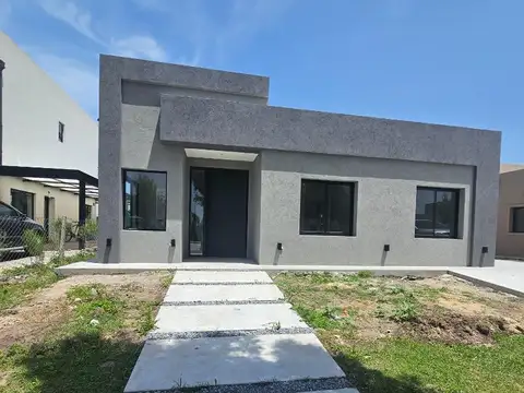 Casa en venta .1 planta en santo tomas