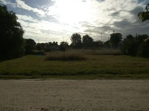 Ruiz Guiñazú y Las Sirenas