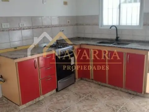 Departamento 4 ambientes con 2 baños