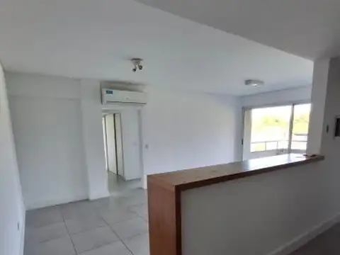 Avenida Benavídez 700