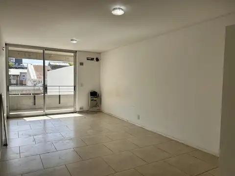 Departamento en Alquiler en Nuestra Señora De Lourdes, $ 600.000