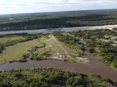 Se vende Campo en Moussy a 20 km  Reconquista