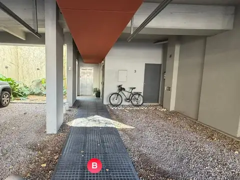 DESAGUADERO 3200, Piso 1