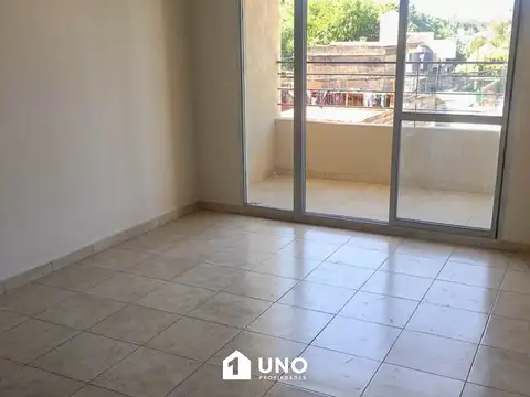 Pje Gordillo y Castellanos - Ultimo Dpto Monoambiente Externo.