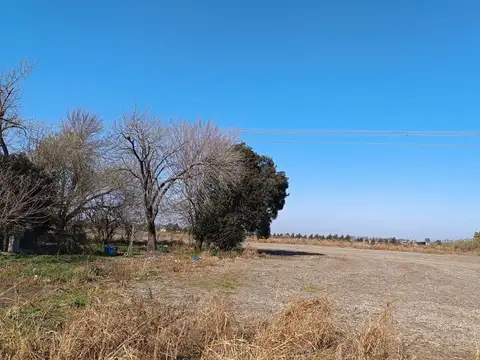 Campo de 10h con Galpon en Recreo Sur