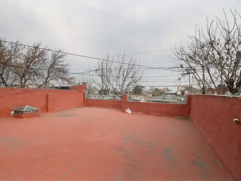 Depto Tipo Casa en Venta 50 años