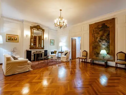 MONTBLANC — Elegancia y Distinción en Recoleta