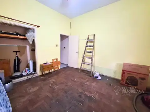VENTA CASA 3 AMB + DOS DEPTOS LA TABLADA/SAN JUSTO