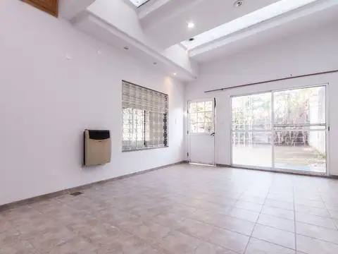 Casa en Venta en Valentín Alsina, USD 93.100