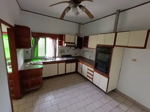Departamento en Alquiler en Burzaco, $ 800.000