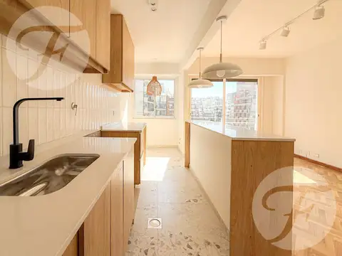 Oportunidad en Las Cañitas: 3 Ambientes Reciclado a Nuevo con Gran Luminosidad