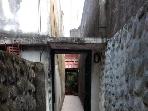 Depto Tipo Casa en Venta en Lanus Oeste, USD 120.000