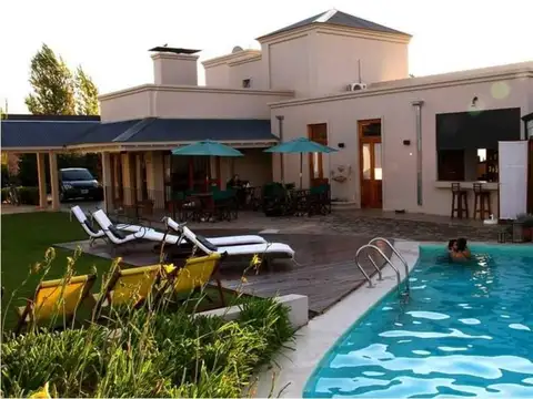 ARECO - HOTEL BOUTIQUE  - 9 HABITACIONES  -   u$s 530.000.- 