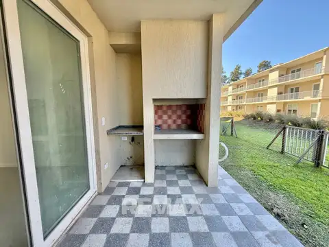 VENTA MONOAMBIENTE CHIC PILAR A ESTRENAR/FINANCIA
