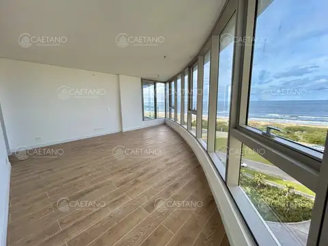 Departamento 5 ambientes con 4 baños
