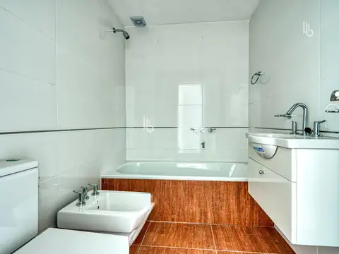Departamento 4 ambientes con 3 baños