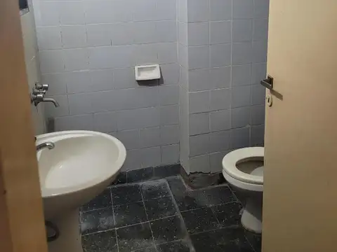 Departamento en Alquiler en Echesortu, $ 330.000