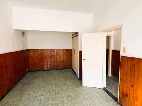 Casa en Alquiler con 1 cochera