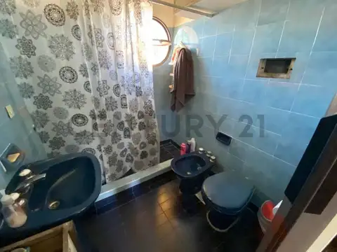 Casa en venta de 6 ambiente en Sarandí, Avellaneda.