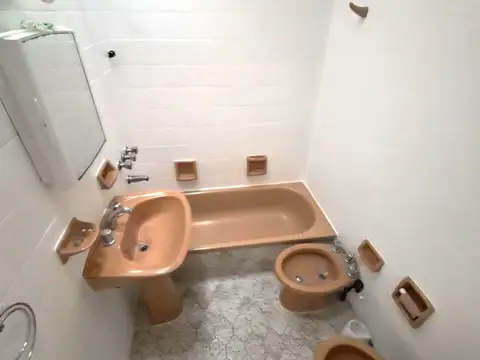Depto Tipo Casa en Alquiler en Villa Martelli, $ 750.000