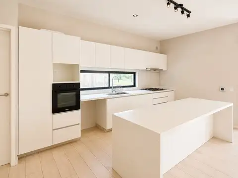 Casa en Venta al Noroeste